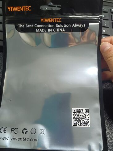 محول مقسم من 3 منافذ ديسبلاي بورت 8 كيه دي بي 1.4 ثنائي الاتجاه 8K@30Hz 4K@120Hz لمصادر وشاشات متعددة من يوينتيك in Kuwait