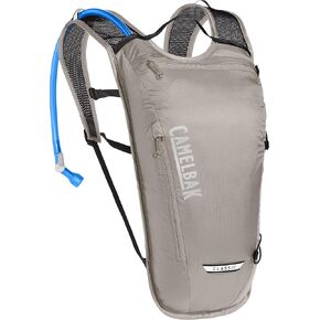 حزمة ترطيب الدراجة الخفيفة الكلاسيكية من CamelBak، 70 أونصة in Saudi Arabia