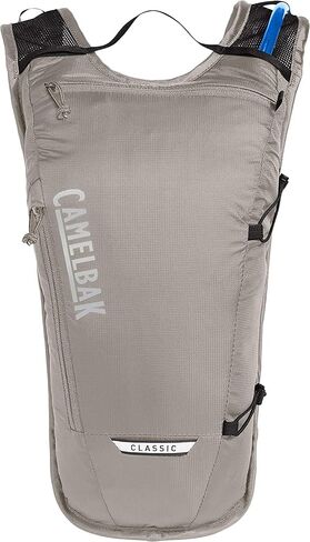 حزمة ترطيب الدراجة الخفيفة الكلاسيكية من CamelBak، 70 أونصة in Saudi Arabia
