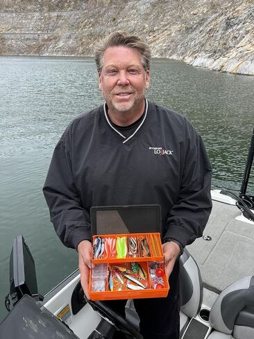 PLUSINNO Fishing Lures Tackle Box - Compact Fishing Gear for Bass Trout | Tackle Included, All-in-One Kit, Fishing Essential Gift for Men Beginner Starters, 12 Rigs, for Freshwater Topwater Lake in Kuwait