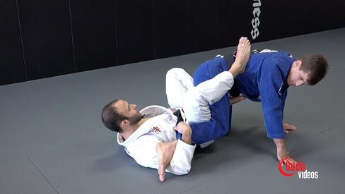 Hip Clamp Guard for BJJ DVD by Samir Chantre in Saudi Arabia