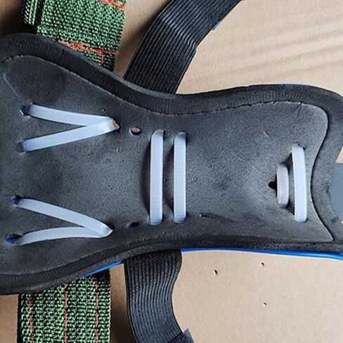 آلة الحياكة مسامير تسلق الأشجار ذات الألواح الفولاذية، وأشرطة واسعة وأبازيم صف مزدوج، أحذية تسلق عمود شجرة غير قابلة للانزلاق، مناسبة للأنشطة الخارجية in Kuwait