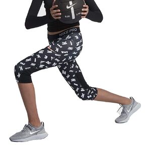 Nike Girls' Capri in Kuwait