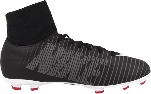 Nike Men's Cleats in Saudi Arabia