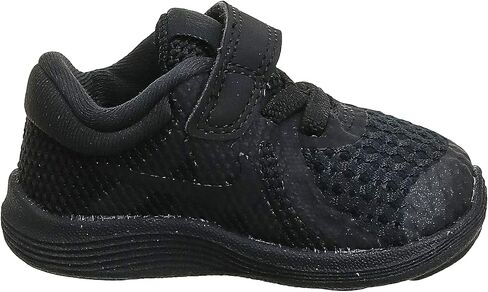 حذاء الجري ريفولوشن 4 (PSV) من نايك in Kuwait