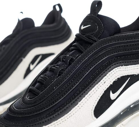 Nike Women's Low-Top Sneakers in Kuwait