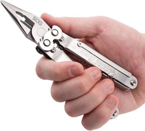 SOG PowerLock متعدد الأدوات - تقنية الرافعة المالية المركبة مع جهاز تجعيد التخلص من الذخائر المتفجرة، هيكل من الفولاذ المقاوم للصدأ 420، 18 أداة متخصصة خفيفة الوزن (B61N-CP)، أسود in Kuwait
