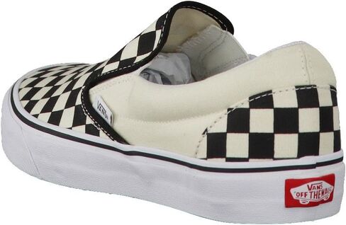 VANS Unisex Classic Slip-On Shoes in Saudi Arabia