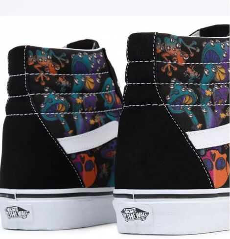 Vans Unisex Hi-Top Sneaker in Kuwait