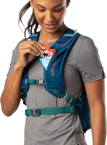 Nathan Crossover Hydration Pack in Kuwait