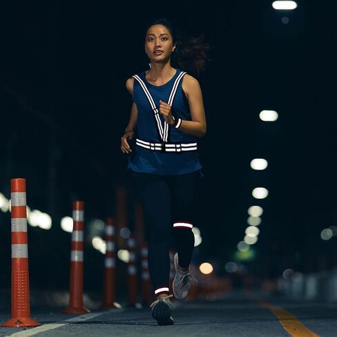 سترة عاكسة للضوء من ام ميتركسيتي - شريط قابل للتعديل، شريط امان عاكس عالي الوضوح، مناسب لركوب الدراجات والجري والمشي الليلي (1.5 انش، ابيض) in Kuwait