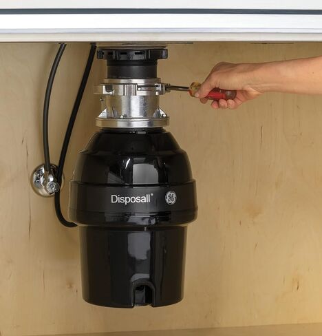 GE Batch Feed Garbage Disposal, 3/4 Horsepower & 2,700+ RPM, Good for Grinding: Small Bones, Vegetable Peels, & Fruit Pits, Easy Install Kit Included, Non-Corded, Recommended for Daily Cooking in Saudi Arabia