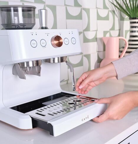 Café Bellissimo Semi Automatic Espresso Machine + Milk Frother | WiFi Connected| Built-In Bean Grinder, 15-Bar Pump & 95-Ounce Water Reservoir | Matte Black, C7CESAS3RD3 in Saudi Arabia