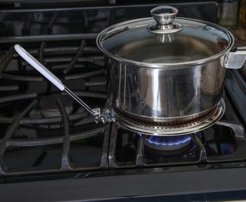 Home-X Stainless Steel Heat Diffuser for Gas and Electric Stove, Induction Cooktop Compatibility, Simmer Plate, Even Heat Distribution, Food Warmer, Flame Guard for Gas Top Cooking, Cool-Touch Handle in Saudi Arabia