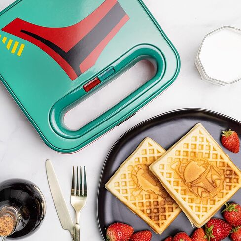 Uncanny Brands WM2-SRW-BBF Star Wars Boba Fett Double-Square Waffle Maker, 9" x 9", Green in Saudi Arabia