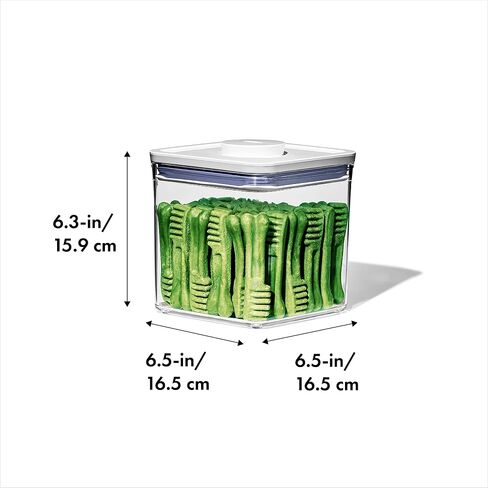 حاوية OXO Good Grips Pet POP - 6.0 Qt/5.7 L مع نصف مغرفة | مثالية لما يصل إلى 6.5 رطل من طعام الكلاب أو 4.5 رطل من طعام القطط | حاوية تخزين طعام الكلاب والقطط محكمة الغلق | خالية من البيسفينول A، شفافة in Kuwait