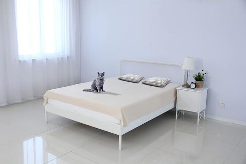 Thin Reversible Waterproof Protective Bed Cover (King Size, 100 x 96 inch), for Pets, Babies; Incontinence, Dirt, Drool in Kuwait