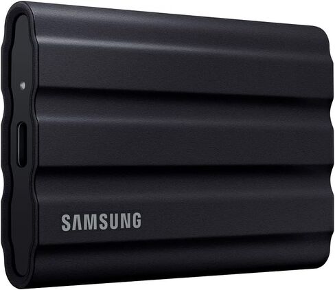 سامسونج T7 Shield 4 تيرابايت، SSD محمول، حتى 1050 ميجابايت/ثانية، USB 3.2 Gen2، متين، مقاوم للماء والغبار IP65، للمصورين ومنشئي المحتوى والألعاب، محرك أقراص الحالة الصلبة Extenal (MU-PE4T0S/AM)، أسود in Kuwait