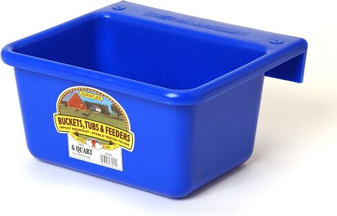 وحدة تغذية بلاستيكية صغيرة من Little Giant® | مغذي السياج | تغذية الماعز | دلو متين وقابل للتركيب للماشية | صنع في الولايات المتحدة الأمريكية | 6 كوارت | أزرق in Kuwait