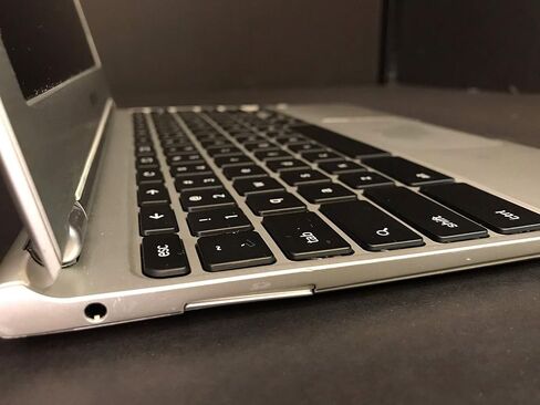 Samsung 11.6" LED 16GB Chromebook Exynos 5 Dual-Core 1.7GHz 2GB XE303C12-A01US in Saudi Arabia