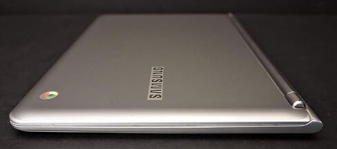 Samsung 11.6" LED 16GB Chromebook Exynos 5 Dual-Core 1.7GHz 2GB XE303C12-A01US in Saudi Arabia