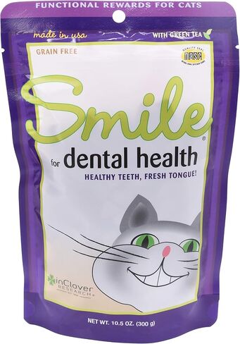 In Clover Smile Daily Dental Health Soft Chews for Cats, Support Healthy Teeth and Fresh Tongue with Catnip and Green Tea, Prebiotics, and Chlorophyll for Fresh Breath, 10.5 oz in Saudi Arabia