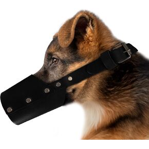 اختبئ واشرب، كمامة آمنة للكلاب مصنوعة يدويًا من جلد سميك محبب بالكامل (متوسط) in Kuwait