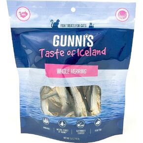 Gunnis Whole Herring Fish Crunchy Cat Treats, 1.5 Ounce Bag in Saudi Arabia