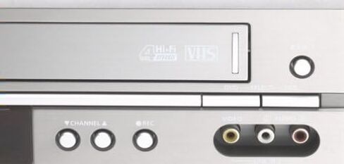 Samsung DVD-V2000 DVD-VCR Combo in Saudi Arabia