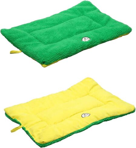 سرير حيوانات مدلّلة صديق للبيئة وذو وجهين من Eco-Paw, Medium, Black And White in Kuwait