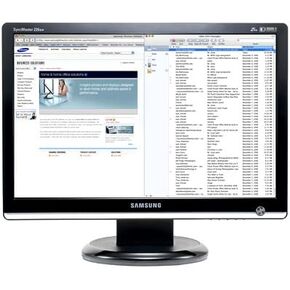 Samsung SyncMaster 226BW 22-inch LCD Monitor in Saudi Arabia