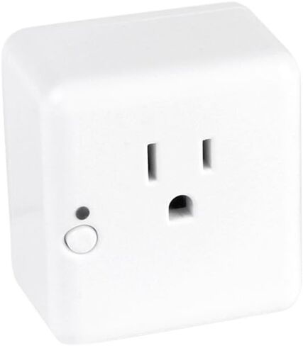 Samsung SmartThings Outlet, Works with Amazon Alexa in Saudi Arabia