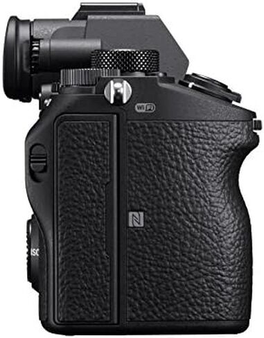 Sony a7 III ILCE7M3/B Full-Frame Mirrorless Interchangeable-Lens Camera with 3-Inch LCD, Black with 20mm F1.8 Lens in Saudi Arabia