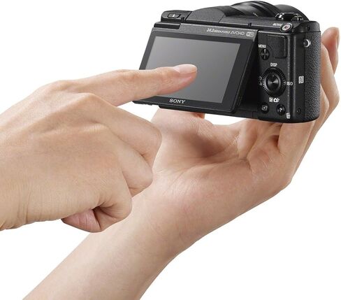 Sony a5100 16-50mm Mirrorless Digital Camera with 3-Inch Flip Up LCD (White) in Saudi Arabia