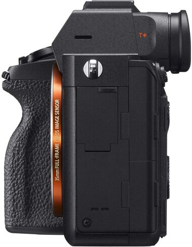 Sony Alpha a7R IV Mirrorless Digital Camera (Body Only) (ILCE7RM4/B) + Sony FE 24-70mm Lens + 64GB Memory Card + NP-FZ-100 Battery + Corel Photo Software + Case + External Charger + More (Renewed) in Saudi Arabia