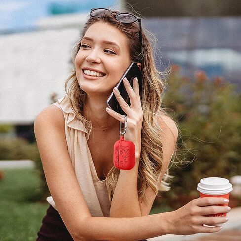 جراب Lerobo لجهاز AirPods Pro الثاني/الأول، غطاء سيليكون ناعم مع سلسلة مفاتيح in Kuwait