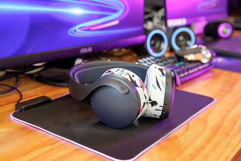 WC Freeze Pulse 3D - Cooling Gel Earpads for Sony PS5 Pulse 3D | Made by Wicked Cushions | Thicker Cushion & Wider Opening | Black in Kuwait