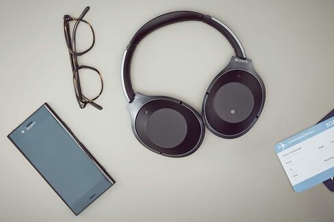 Sony Noise Cancelling Headphones WH1000XM2: Over Ear Wireless Bluetooth Headphones with Microphone - Hi Res Audio and Active Sound Cancellation - Gold (2017 model) in Saudi Arabia