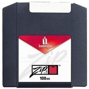 Zip 100MB PC Formatted Disk Sg in Kuwait
