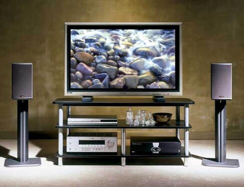 Sanus Systems BF-16B 16 -Inch Wood Speaker Stands (BF16B) in Saudi Arabia