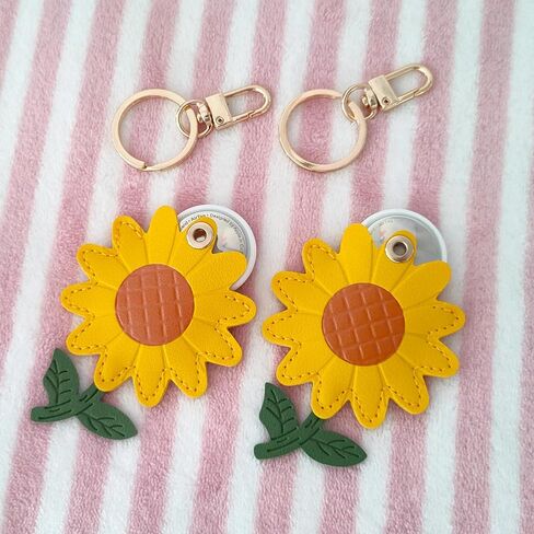 CATCH ON 2 Pack من الجلد Airtag Keychain Case، إكسسوارات Kawaii لطيفة مناسبة لـ Airtag (البطريق الرمادي) in Kuwait