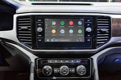 PRO Star USB CD Player 2016-2023 Compatible with Toyota Camry Hybrid in Kuwait