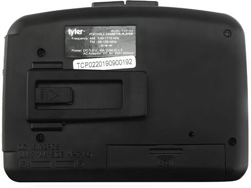 مشغل كاسيت ستيريو محمول TCP-02 من تايلر - جهاز استماع نحيف مقاس 17.78 × 12.7 سم مع سطح شريط وراديو ثنائي النطاق AM/FM - أداة موسيقية تعمل بالبطارية مع سماعات أذن رياضية ومشبك حزام in Saudi Arabia