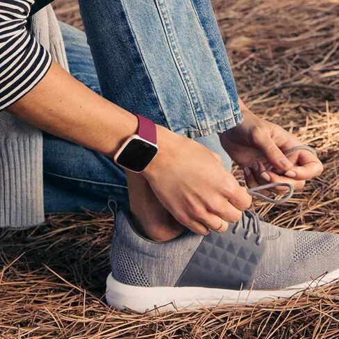 3 عبوات من الأساور الرياضية المخروطية المتوافقة مع Fitbit Sense/Versa 3/Versa 4/Sense 2، أساور معصم بديلة من السيليكون الناعم الكلاسيكي لساعة Versa 3 الذكية والنساء والرجال الصغيرة والكبيرة in Kuwait