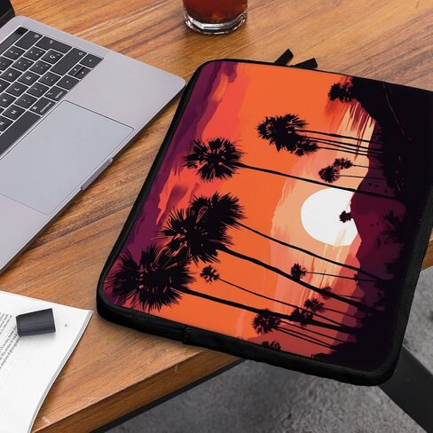 حافظة Sunset Lover Mac Book Pro مقاس 16 بوصة - حافظة كمبيوتر محمول بتصميم الشاطئ - حافظة كمبيوتر محمول توضيحية لـ Mac in Kuwait