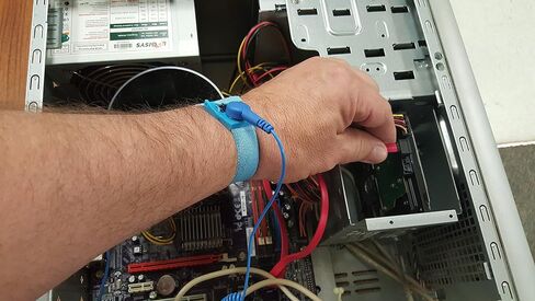 Corpco ESD Anti-Static Wrist Strap with Removable Cable - Expandable to fit All Wrists in Saudi Arabia
