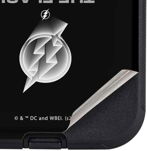 غلاف هاتف من Skinit متوافق مع حافظة OtterBox Defender لهاتف iPhone 12 Pro Max - مرخص رسميًا من Warner Bros The Flash Movie: Batman Flash Future & Past Design in Saudi Arabia
