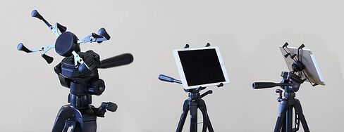 SummitLink X-Clamp مع قاعدة تثبيت بالشفط لطائرة السيارة لأجهزة iPad mini أو iPad Pro 9.7 بوصة أو جهاز اللوحي ذي الحجم المشابه سامسونج جالاكسي in Saudi Arabia