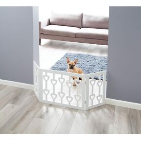 Indoor/Outdoor Solid Wood Heart Freestanding Foldable Adjustable 3-Section Pet Gate in Saudi Arabia