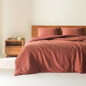 Comfort Spaces Taupe King Comforter Set - 3 Pieces Breathable Woven Waffle Knit Comforter Sets, Modern Farmhouse Boho Comforter & Shams, All Season Microfiber King Bed Set, King/Cal King in Kuwait